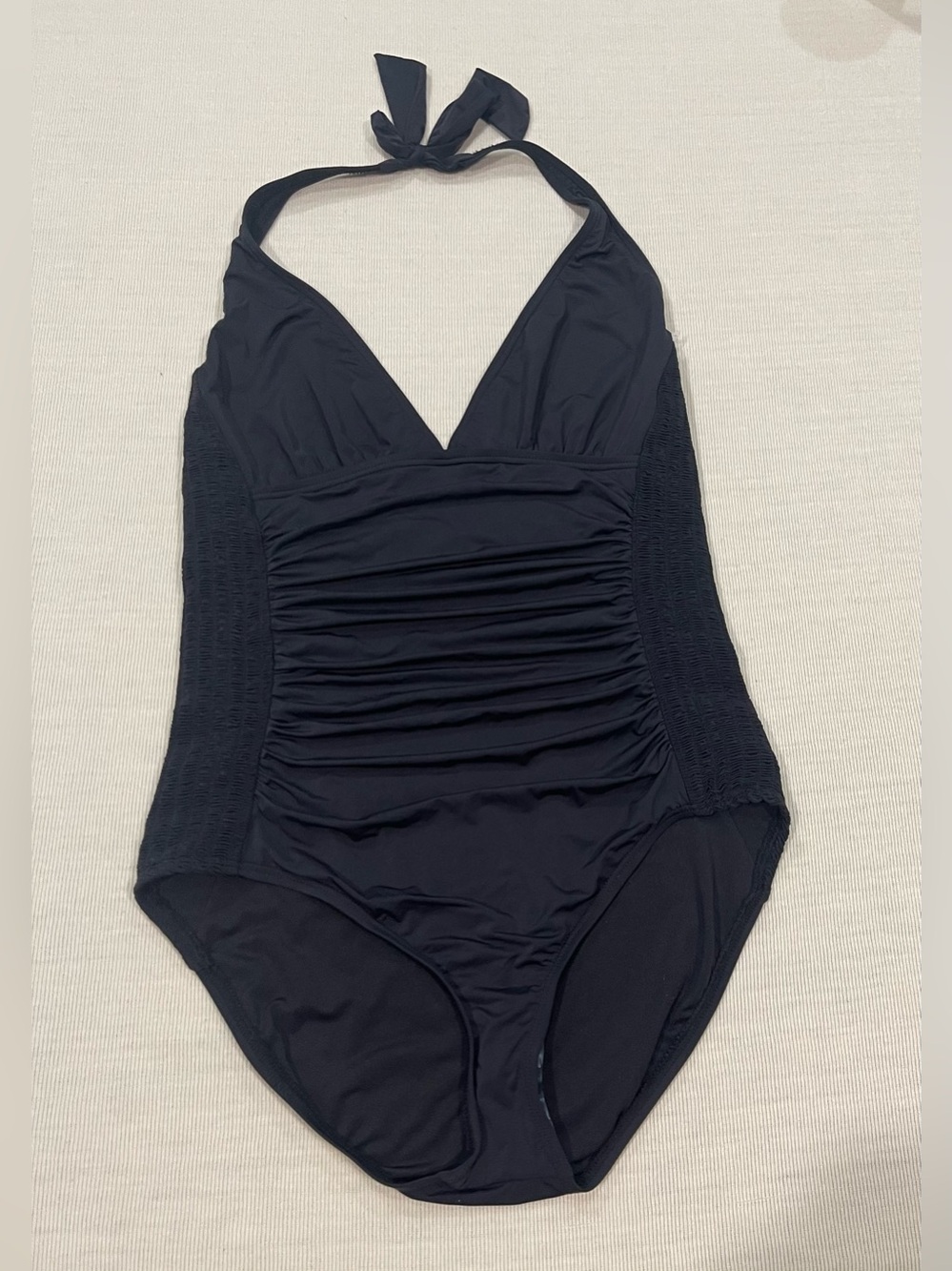 Carmen Marc Valvo Ruched Smocked Halter Plunge Swimsuit Black Size 12 NWOT